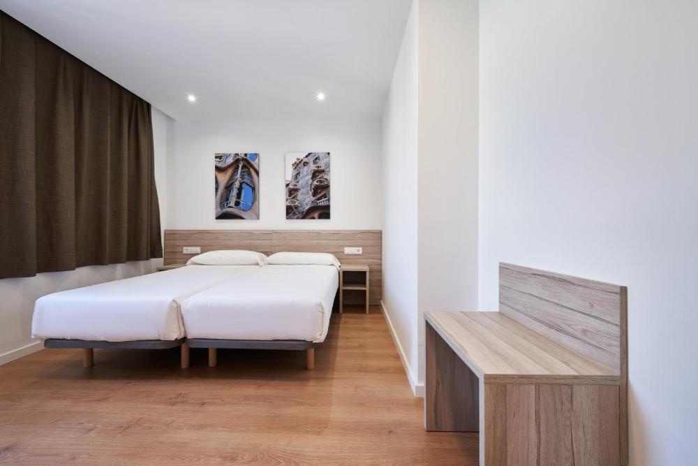 Room image 5